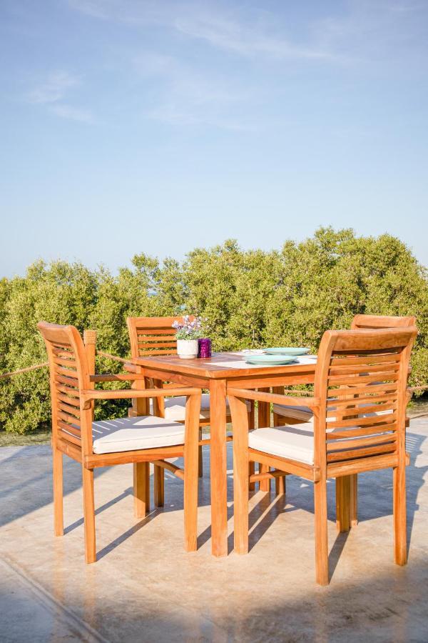 Pura Eco Retreat, Jubail Island Hotel Abu Dhabi Exterior photo